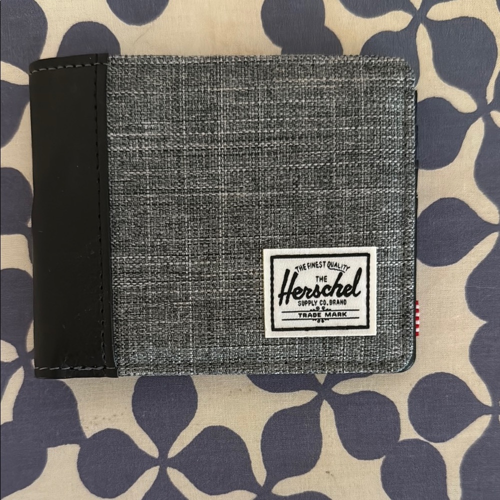 Herschel Supply Hank II Gray and Black Men's Wallet